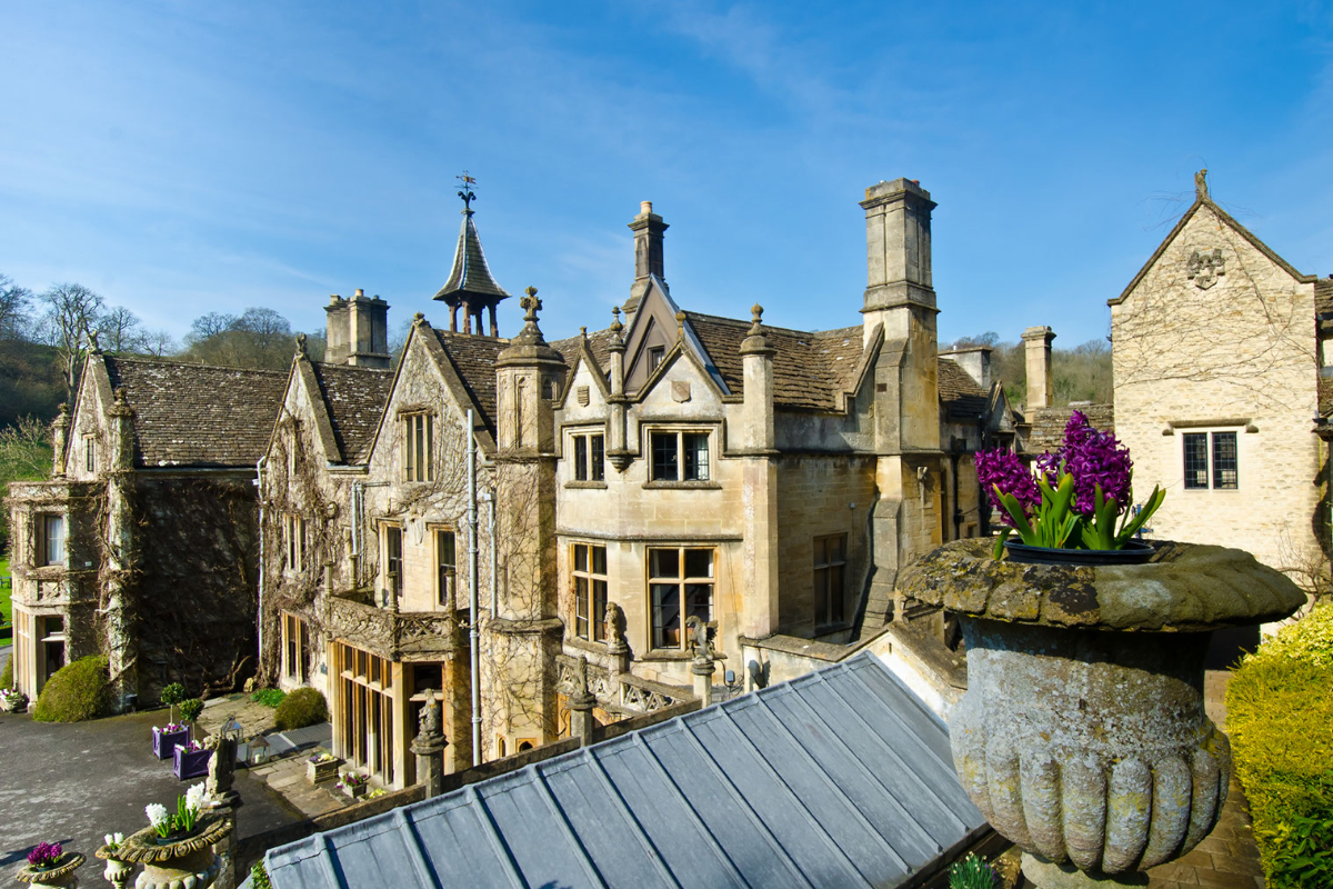 The outside of a hotel in the countryside