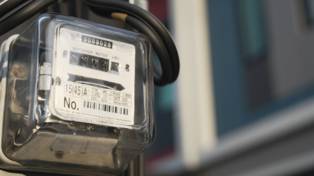 Close-up of an electricity meter measuring energy consumption, highlighting the importance of accurate electricity data for Market-Wide Half-Hourly Settlement (MHHS).